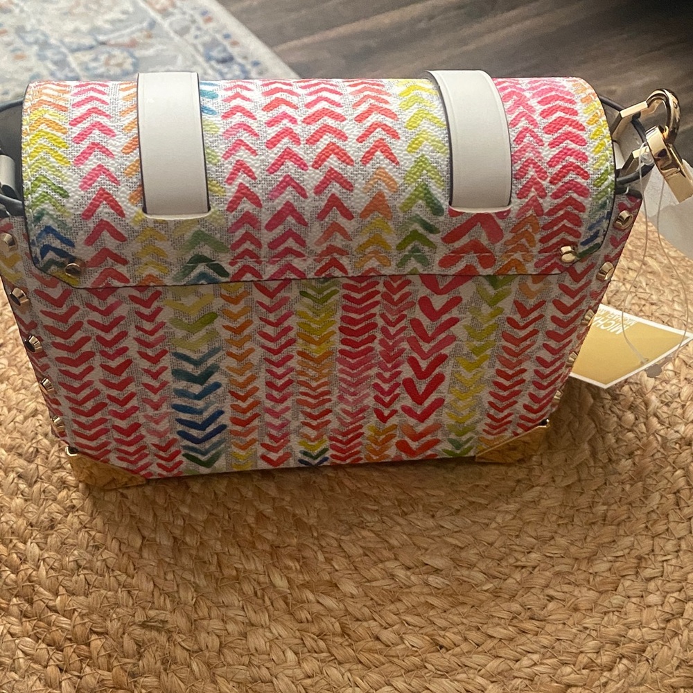 Michael Kors Multicolor Chevron Print SIgnature Crossbody Bag - White Trim NWT - Picture 3 of 12